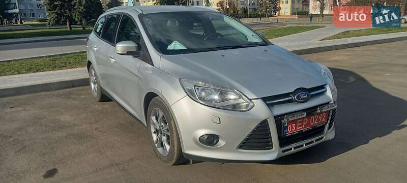 Универсал Ford Focus 2013 в 