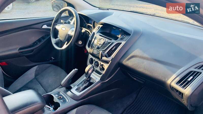 Седан Ford Focus 2014 в Киеве