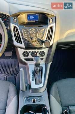 Седан Ford Focus 2014 в Киеве