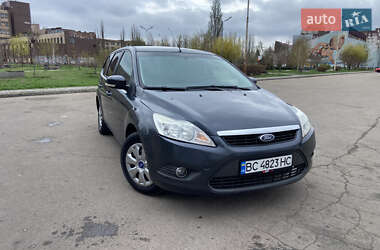Универсал Ford Focus 2010 в 