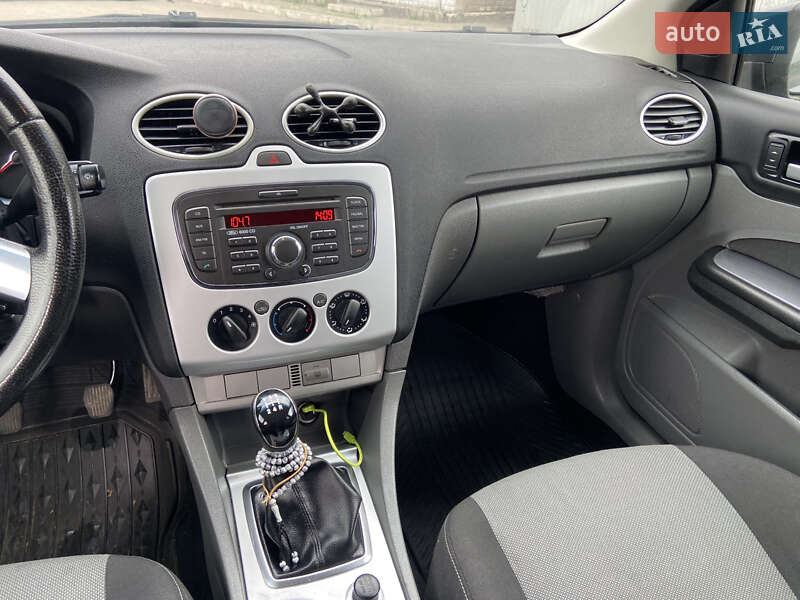 Універсал Ford Focus 2010 в Кривому Розі