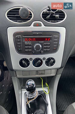 Универсал Ford Focus 2010 в 