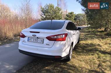 Седан Ford Focus 2013 в 