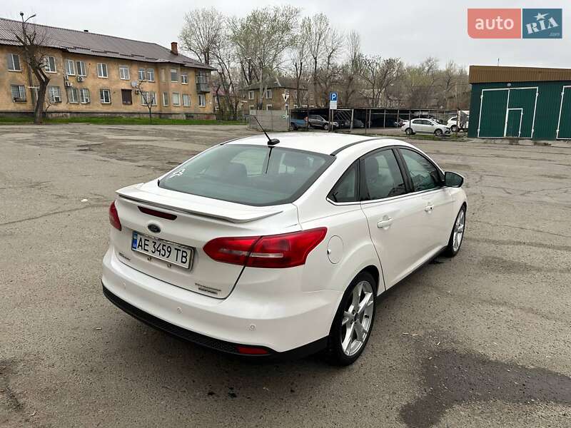 Седан Ford Focus 2016 в Днепре