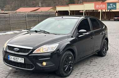 Хэтчбек Ford Focus 2011 в Межгорье