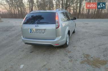 Универсал Ford Focus 2010 в 