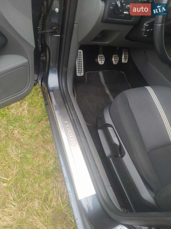 Универсал Ford Focus 2010 в Турке фото 11 Универсал Ford Focus 2010 в Турке