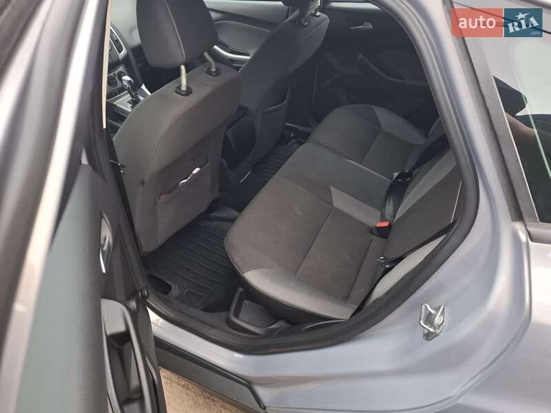 Хэтчбек Ford Focus 2012 в Одессе