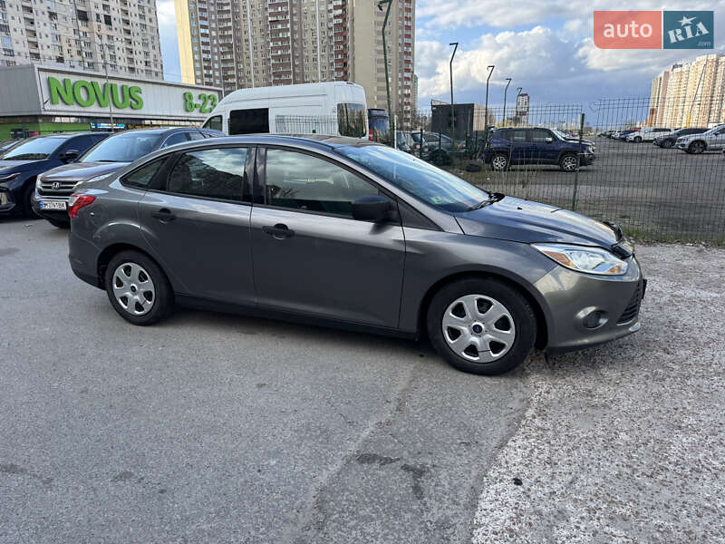 Седан Ford Focus 2013 в Киеве