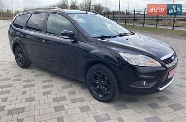 Універсал Ford Focus 2010 в 