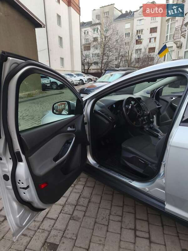 Универсал Ford Focus 2013 в Ивано-Франковске