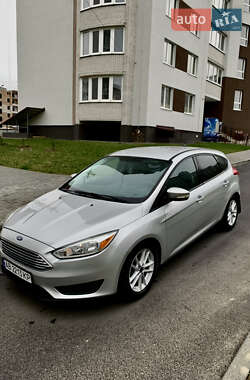 Седан Ford Focus 2015 в 