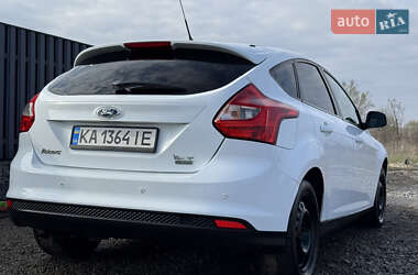 Хэтчбек Ford Focus 2013 в 