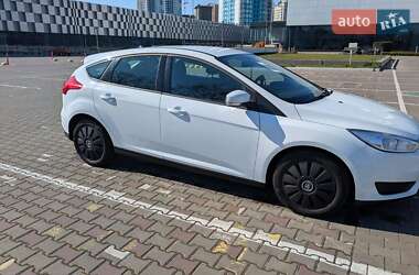 Хэтчбек Ford Focus 2017 в 
