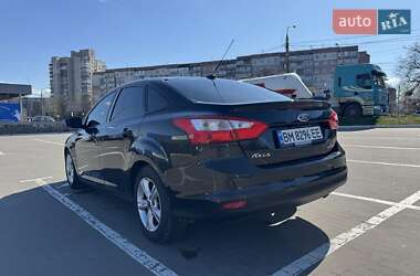 Седан Ford Focus 2014 в 