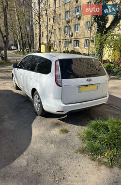 Універсал Ford Focus 2009 в  фото 2 Універсал Ford Focus 2009 в