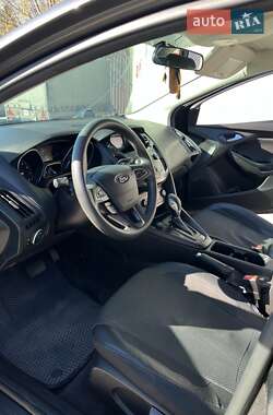 Седан Ford Focus 2017 в 