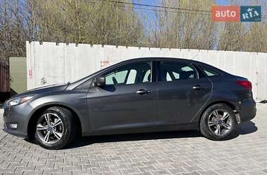 Седан Ford Focus 2017 в 