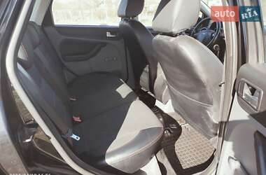 Универсал Ford Focus 2010 в 