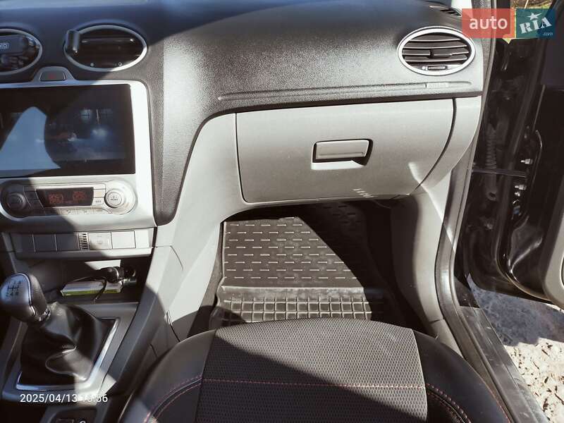 Универсал Ford Focus 2010 в Луцке