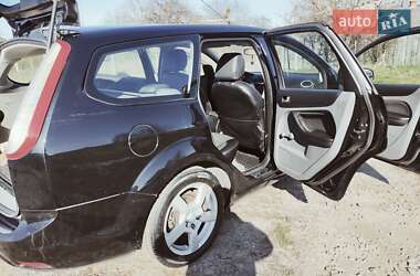 Универсал Ford Focus 2010 в 