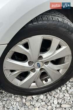 Универсал Ford Focus 2010 в 
