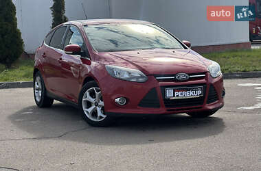 Хэтчбек Ford Focus 2013 в 