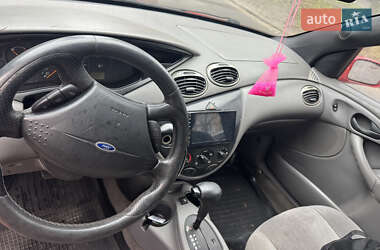 Седан Ford Focus 2001 в 