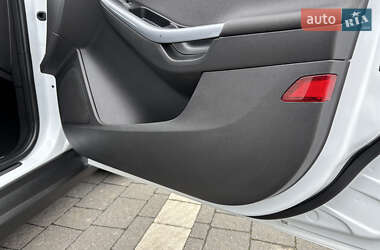 Универсал Ford Focus 2014 в 