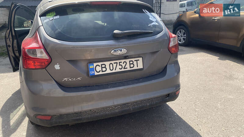Хэтчбек Ford Focus 2014 в Чернигове