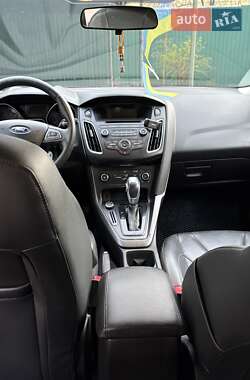 Хэтчбек Ford Focus 2016 в 