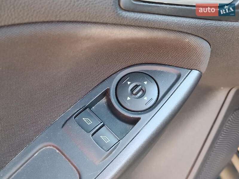 Хэтчбек Ford Focus 2016 в Харькове