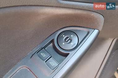 Хэтчбек Ford Focus 2016 в 