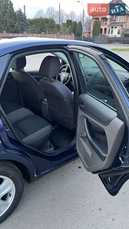 Хэтчбек Ford Focus 2005 в Луцке