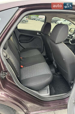 Хэтчбек Ford Focus 2008 в 