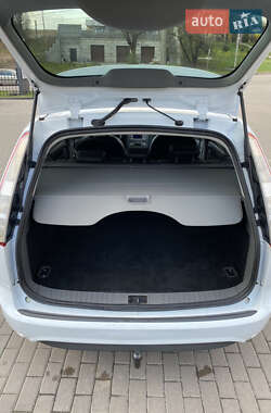 Універсал Ford Focus 2010 в 