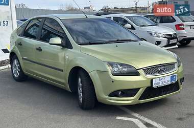 Седан Ford Focus 2005 в 