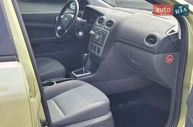 Седан Ford Focus 2005 в 
