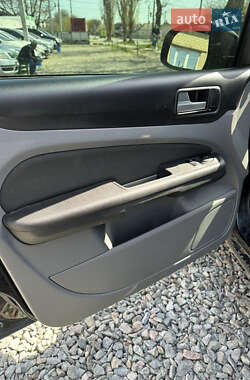 Универсал Ford Focus 2010 в 