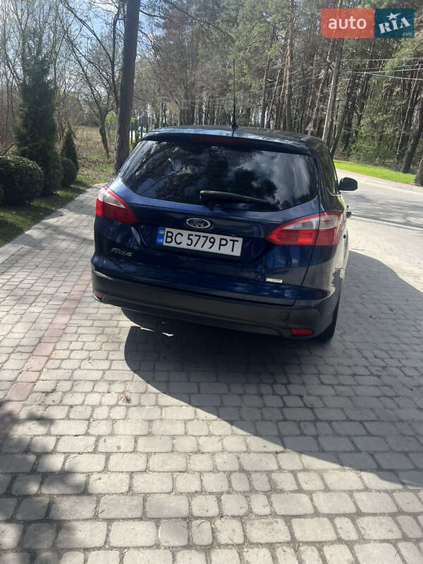 Универсал Ford Focus 2013 в Львове фото 5 Универсал Ford Focus 2013 в Львове