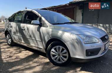 Хэтчбек Ford Focus 2007 в 