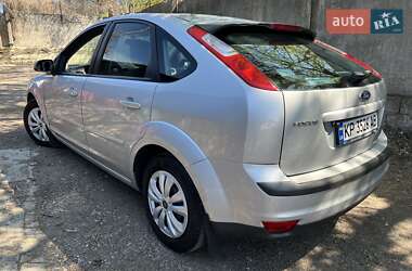 Хэтчбек Ford Focus 2007 в 