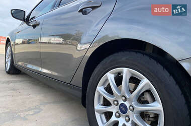 Седан Ford Focus 2018 в 