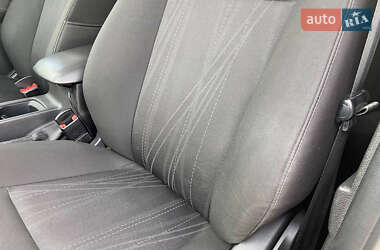 Седан Ford Focus 2018 в 