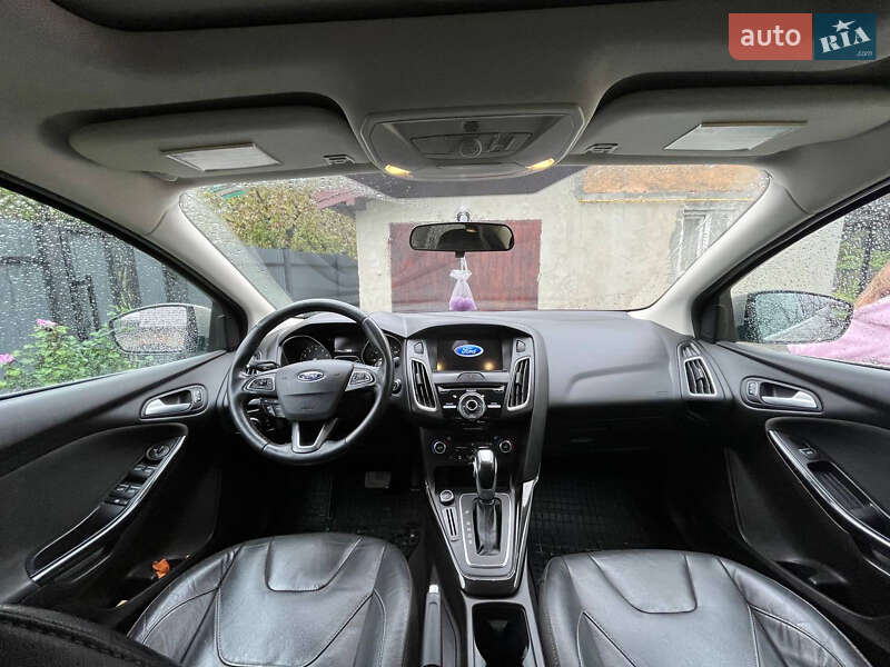 Седан Ford Focus 2016 в Новому Розділі