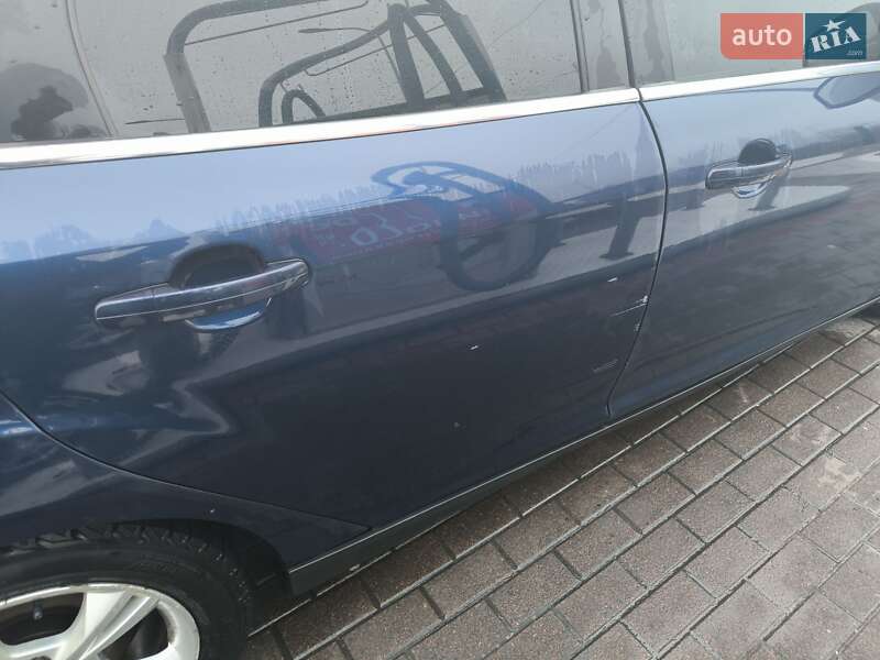 Седан Ford Focus 2012 в Киеве фото 17 Седан Ford Focus 2012 в Киеве