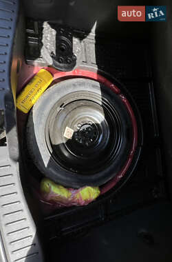 Хэтчбек Ford Focus 2014 в 