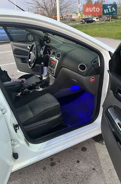 Универсал Ford Focus 2010 в 
