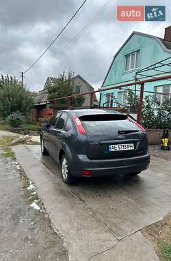 Хэтчбек Ford Focus 2006 в 