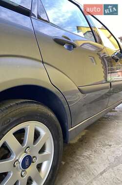 Универсал Ford Focus 2003 в 